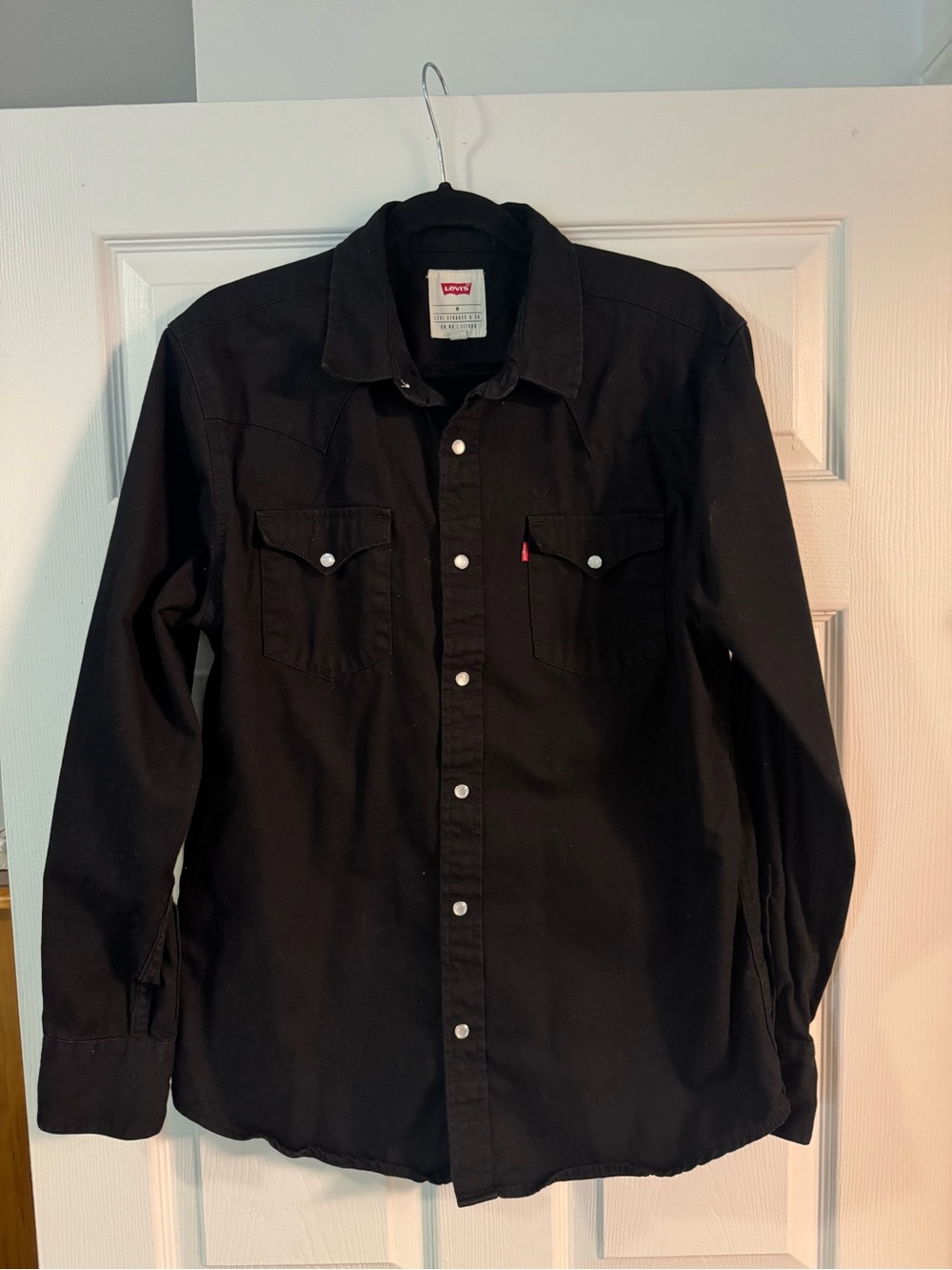 Levi's Black Western-Style Pearl Button-Down Shirt
